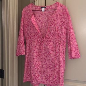 IjCrew top in pink pattern size XS.